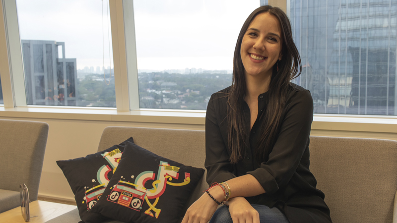 Victoria Rodríguez, Licenciada en Comunicación de la Universidad ORT Uruguay.