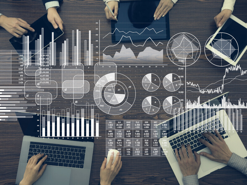 Cómo funciona la comunicación de analítica de datos.