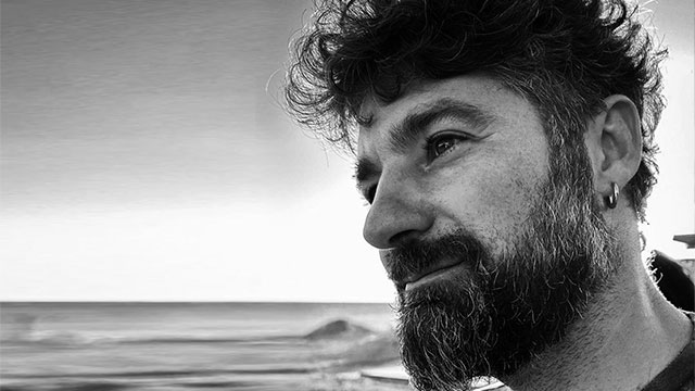 Oliver
                                            Garland