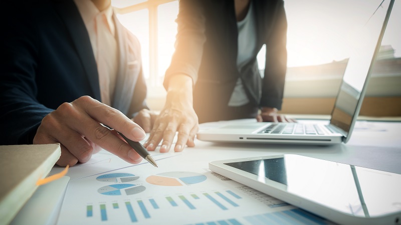 Analista en Comunicación Corporativa y Relaciones Públicas