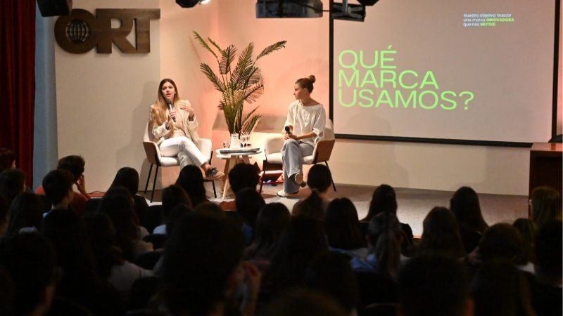 Estudiantes de Publicidad y Marketing