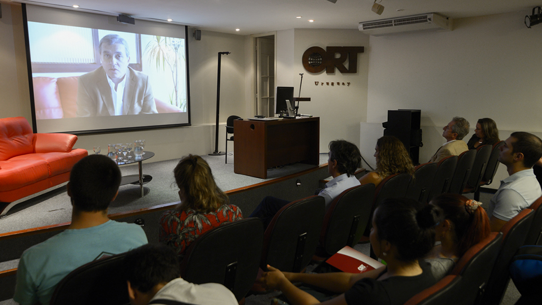 Claudio Paolillo en Empezás Mañana. Fotos: Universidad ORT Uruguay.