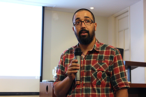 Migue Roth durante su charla. Foto: Universidad ORT Uruguay.